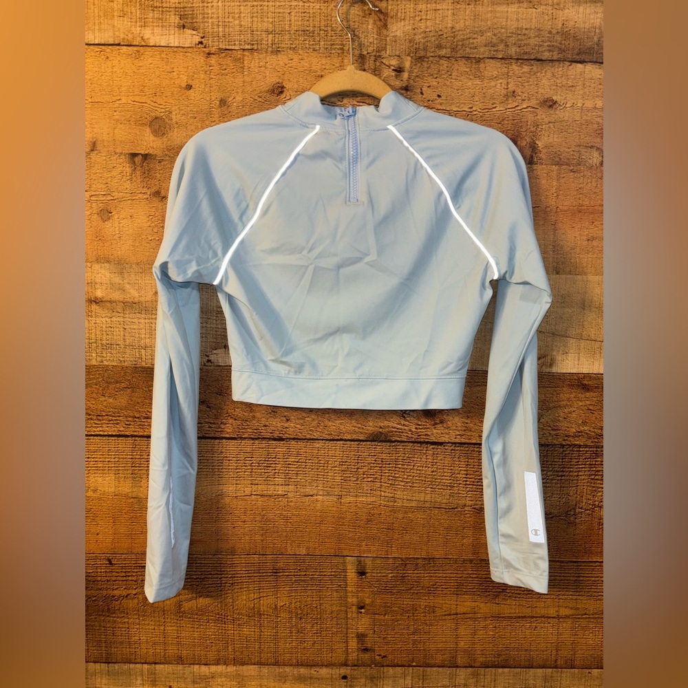 Champion Cropped Athletic Top - Picture 2 of 4